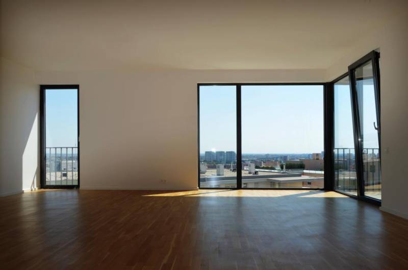 Sale Three bedroom apartment, Three bedroom apartment, Na varte, Brati